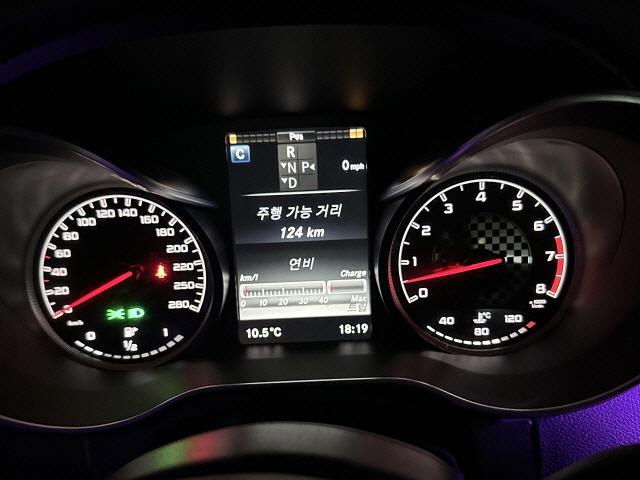 차량 이미지 9