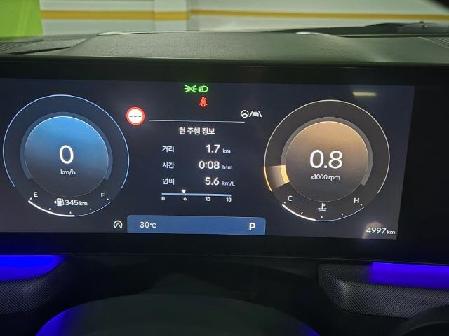 차량 이미지 10