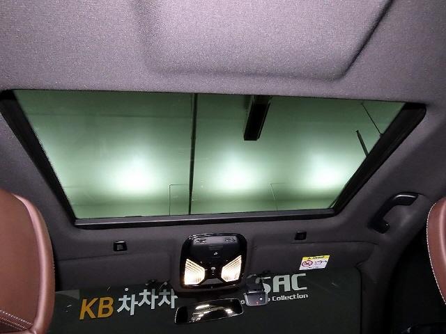 차량 이미지 10