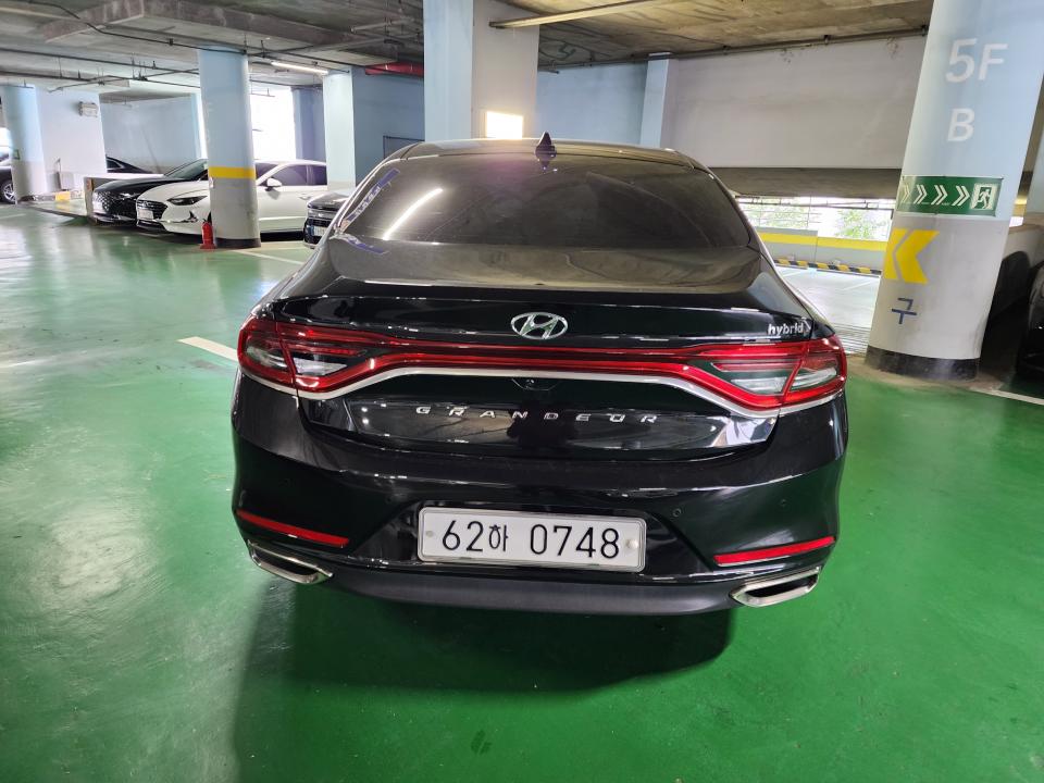 차량 이미지 2