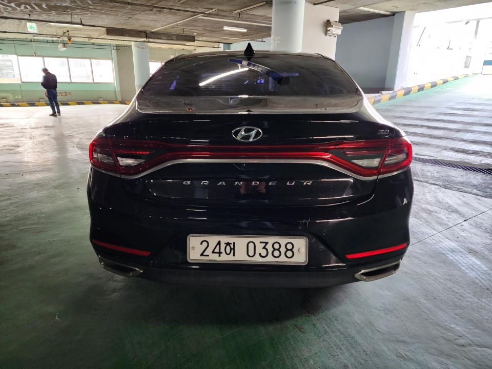 차량 이미지 2