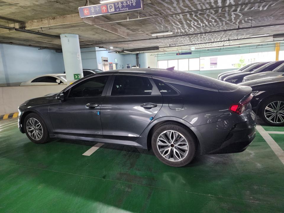 차량 이미지 4