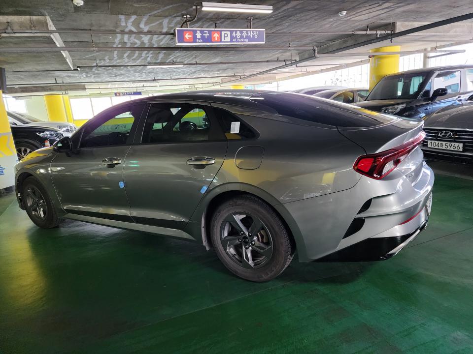 차량 이미지 4