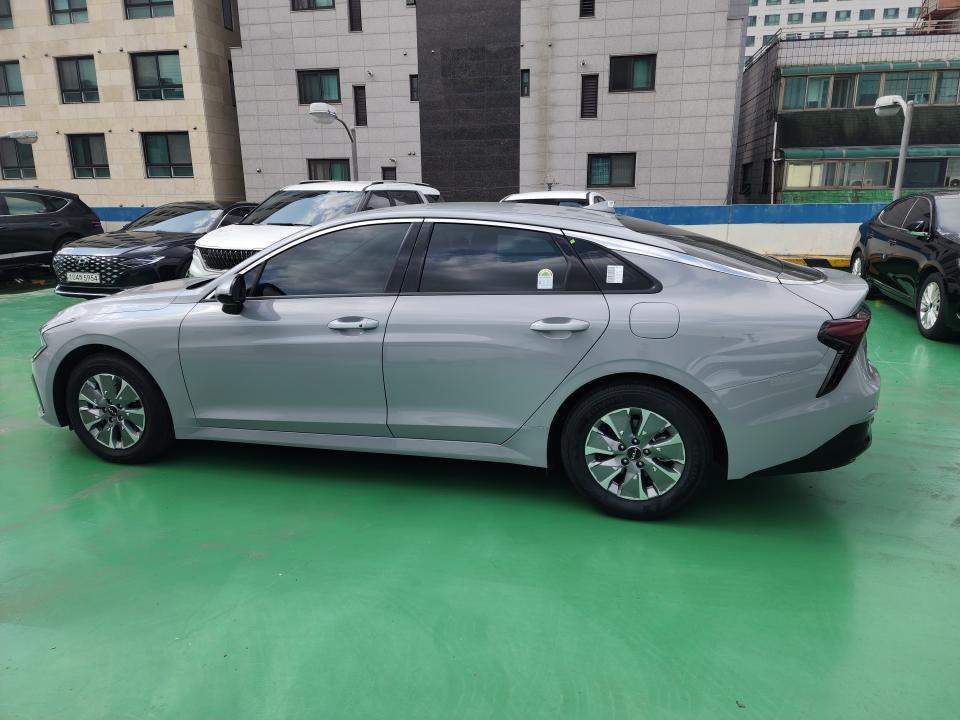 차량 이미지 4
