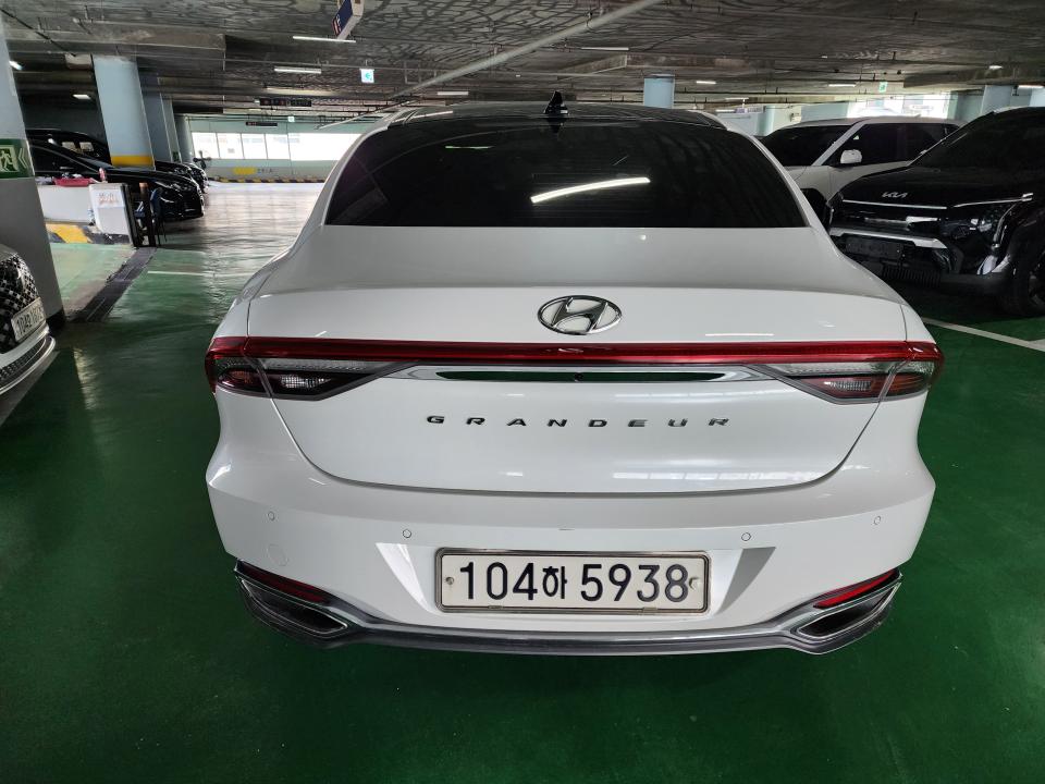 차량 이미지 2