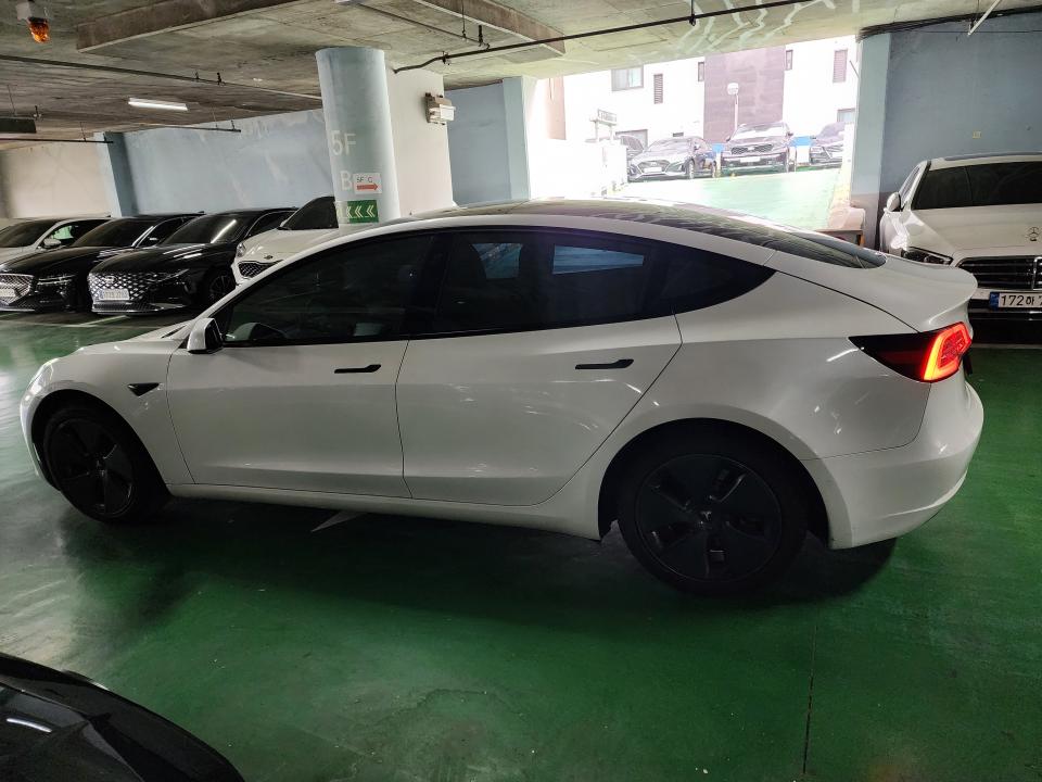 차량 이미지 4