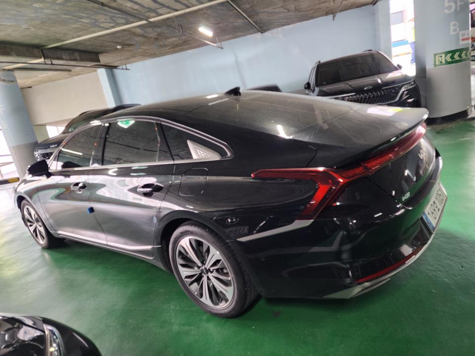 차량 이미지 4
