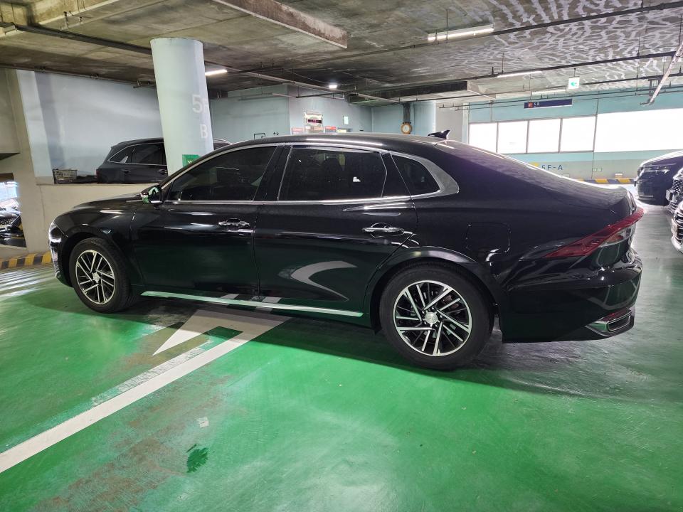 차량 이미지 4