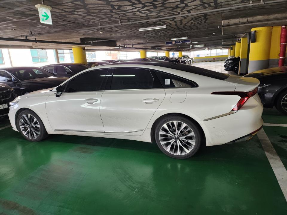 차량 이미지 4