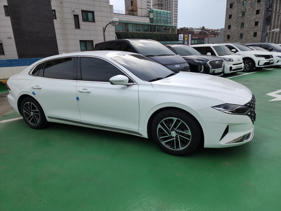 차량 이미지 2