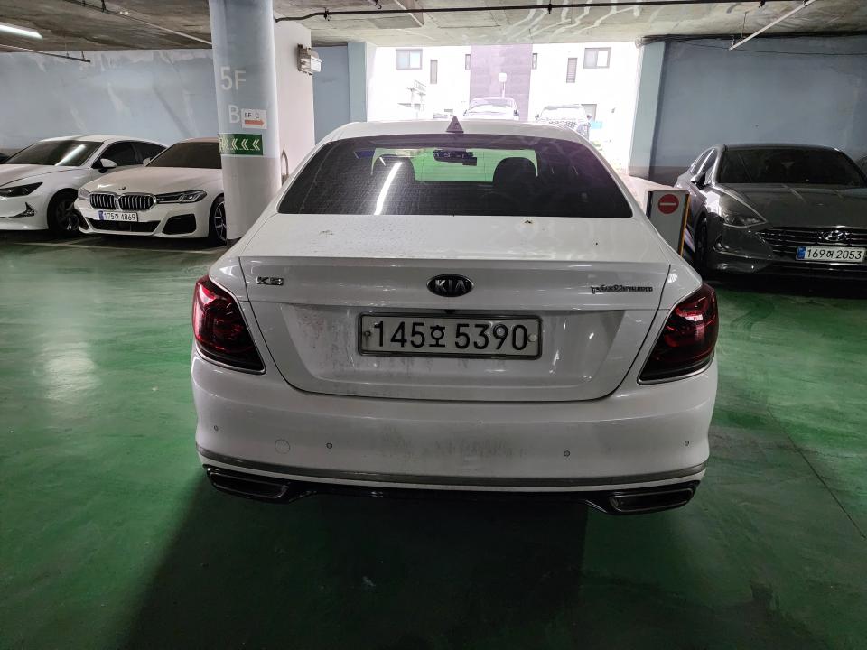 차량 이미지 3