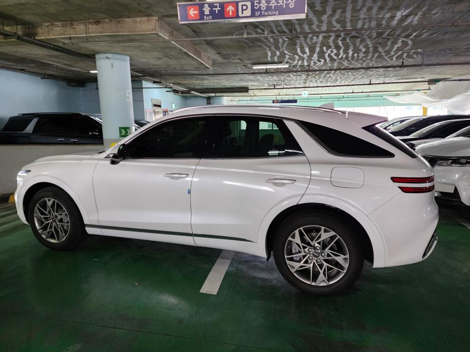 차량 이미지 4