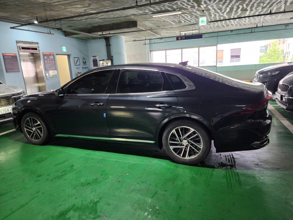 차량 이미지 4