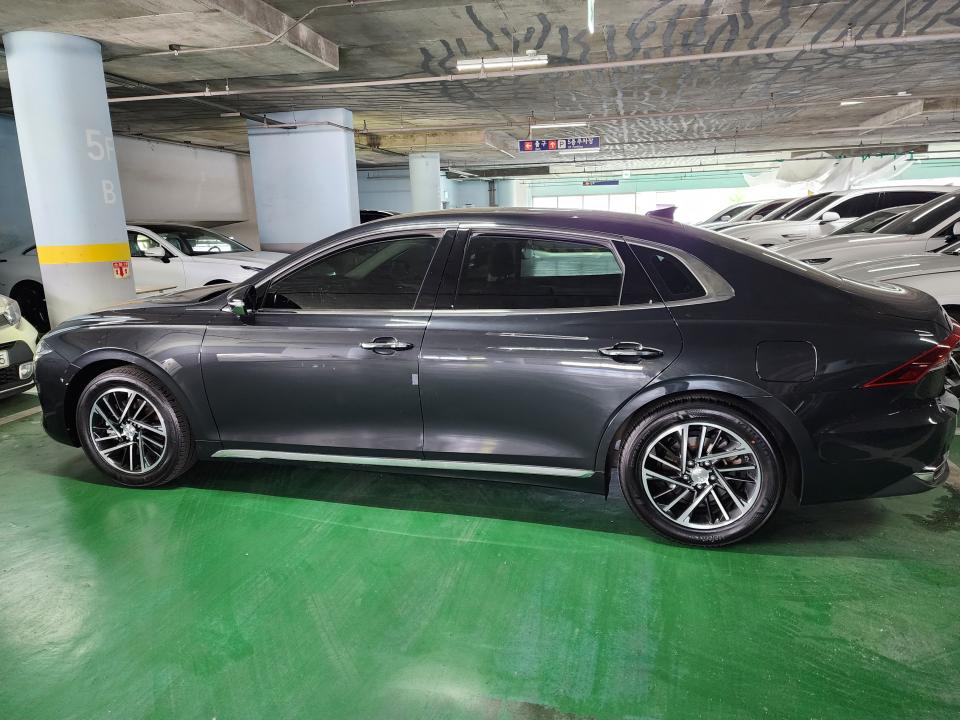 차량 이미지 4