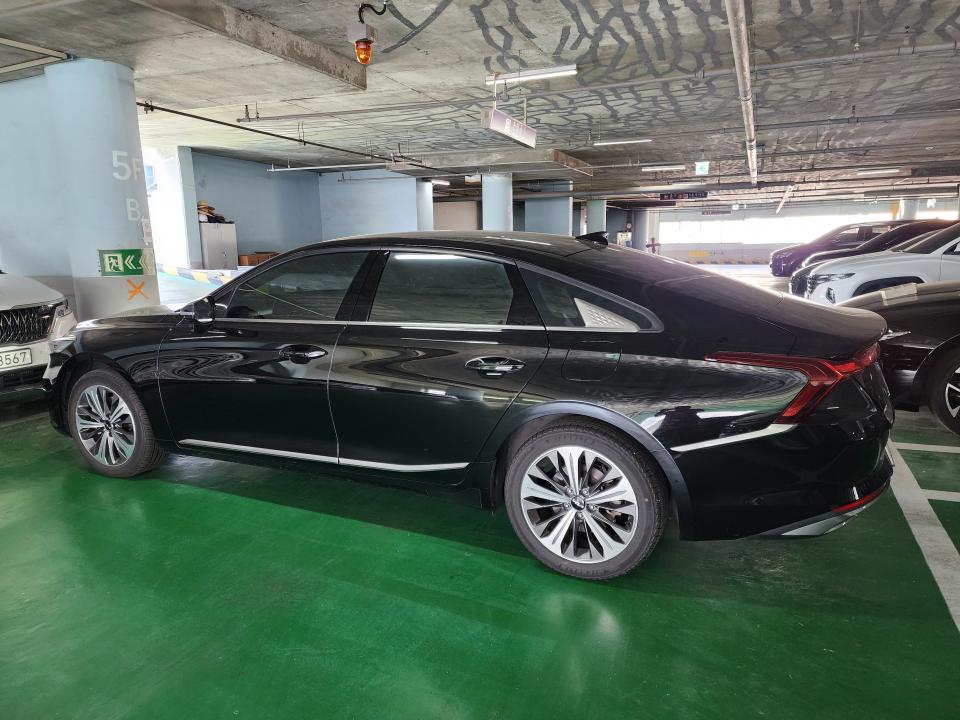 차량 이미지 4