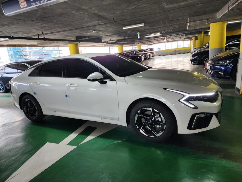 차량 이미지 2